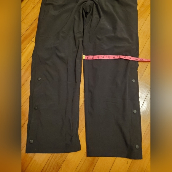 NWT GAP High Rise Fleece-lined pants. Black. Size L. 30" inseam. - Picture 11 of 11